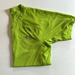 Men’s Northface quick dry tee